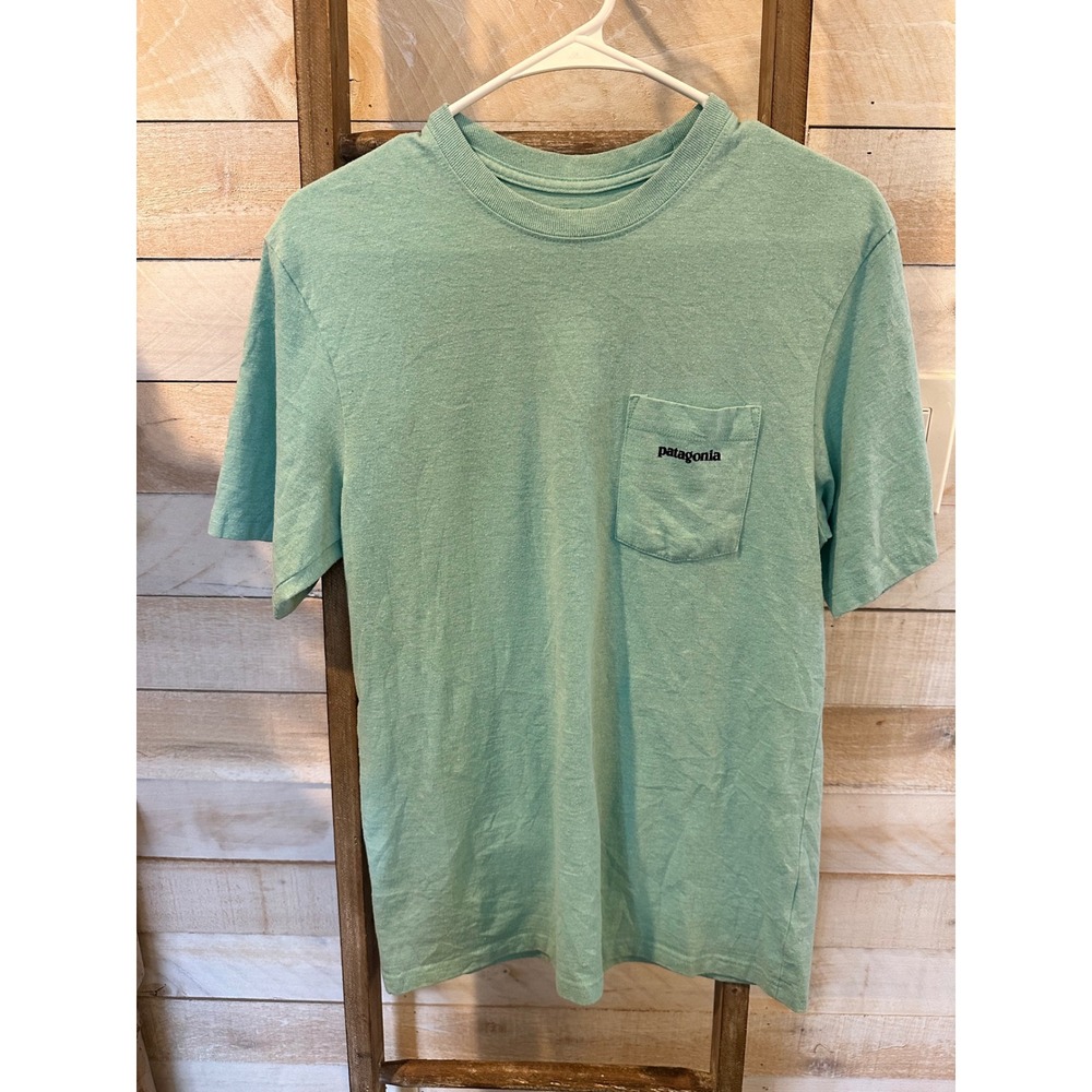 Patagonia Mens Responsibili-Tee Short Sleeve Pocket T-Shirt Green Small